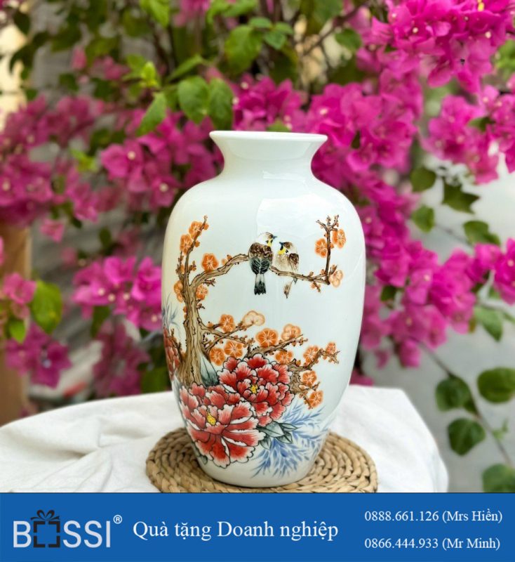 Bình gốm sứ hoạ tiết theo mẫu và in theo yêu cầu Bình gốm sứ hoạ tiết theo mẫu và in theo yêu cầu